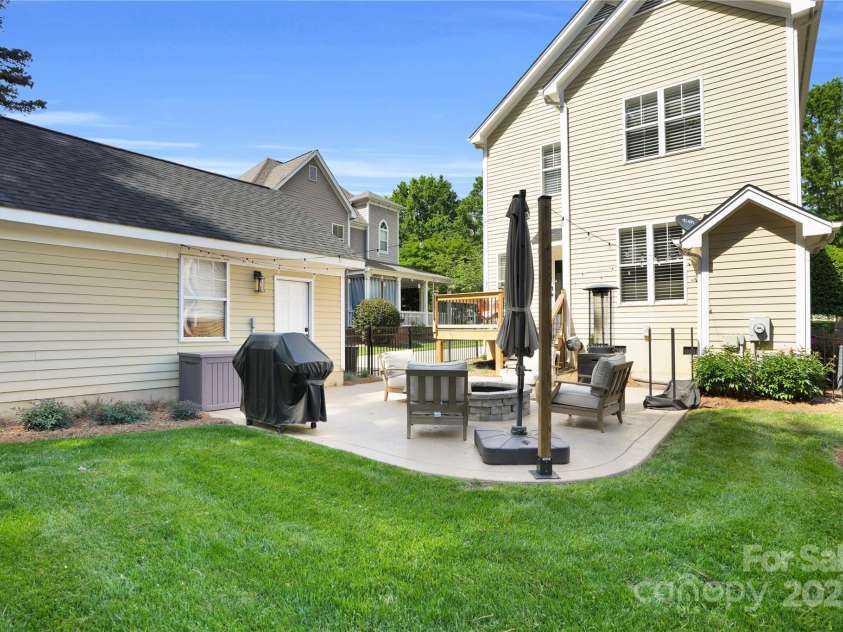 7814 Knox Ridge Road, Huntersville, NC 28078.  MLS# CAR4252077, YatesRealty ID 13488. 