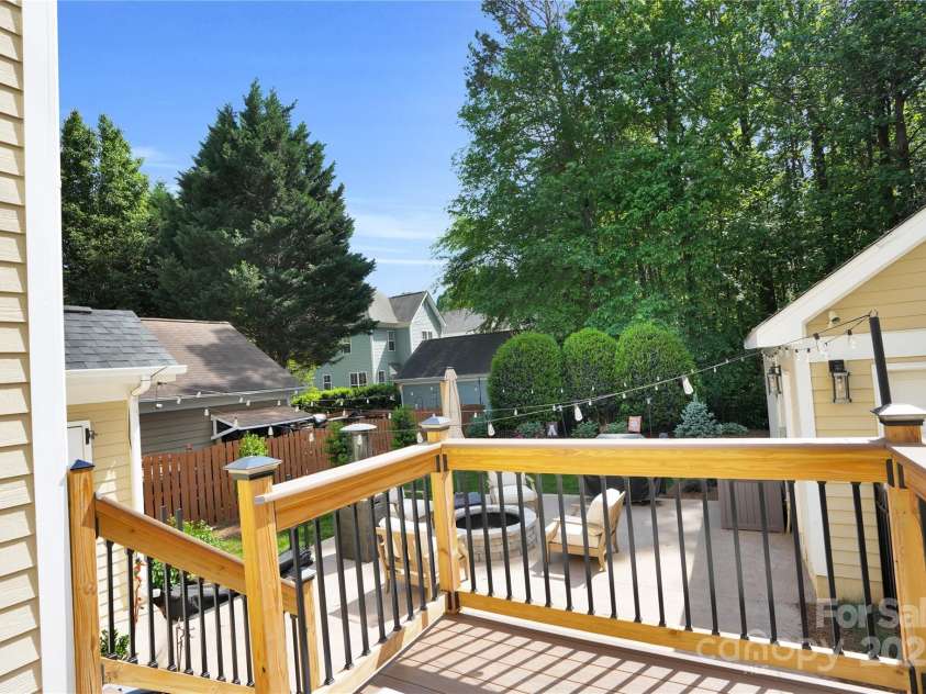 7814 Knox Ridge Road, Huntersville, NC 28078.  MLS# CAR4252077, YatesRealty ID 13488. 