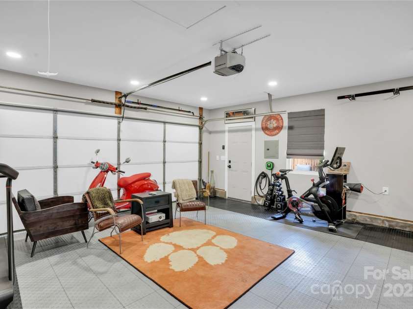 7814 Knox Ridge Road, Huntersville, NC 28078.  MLS# CAR4252077, YatesRealty ID 13488. Complete attic above garage, extra storage