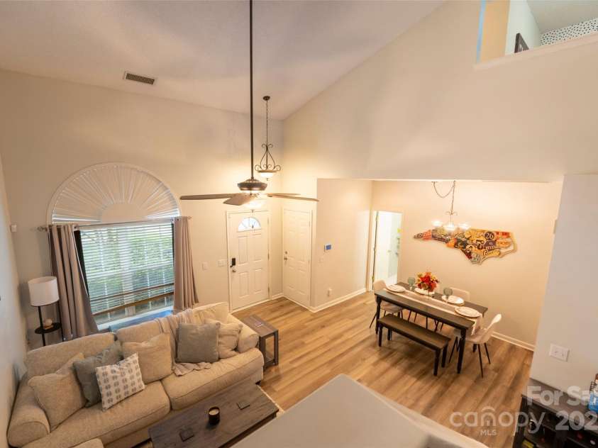 3412 Summerfield Ridge Lane, Matthews, NC 28105.  MLS# CAR4252402, YatesRealty ID 13489. 