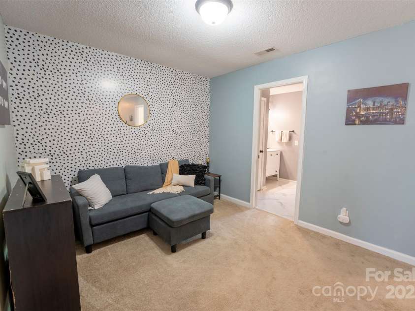 3412 Summerfield Ridge Lane, Matthews, NC 28105.  MLS# CAR4252402, YatesRealty ID 13489. 