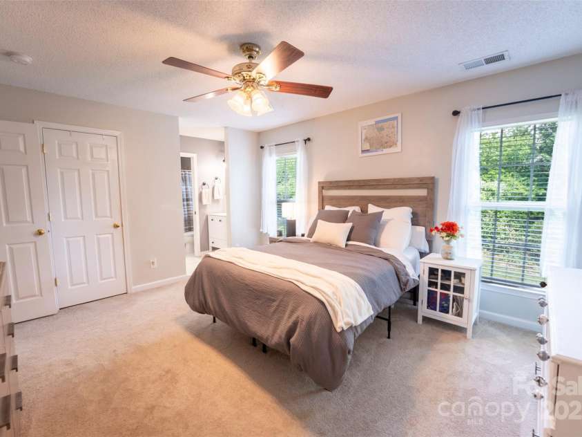3412 Summerfield Ridge Lane, Matthews, NC 28105.  MLS# CAR4252402, YatesRealty ID 13489. Bedroom suite on upper level