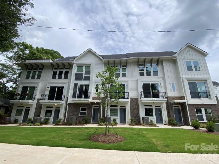 1217 34th Street, Charlotte, NC 28205.  MLS# CAR4139009, YatesRealty ID 1349. 