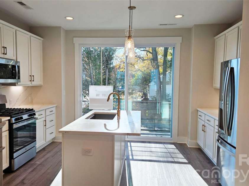 1217 34th Street, Charlotte, NC 28205.  MLS# CAR4139009, YatesRealty ID 1349. Kitchen