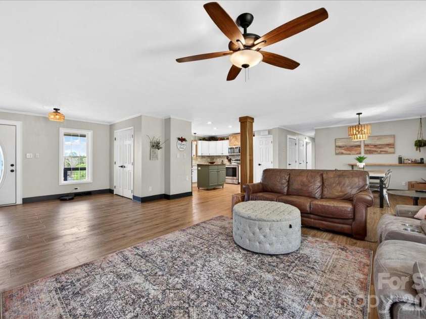 4624 Olivers Cross Road, Maiden, NC 28650.  MLS# CAR4356144, YatesRealty ID 13490. 
