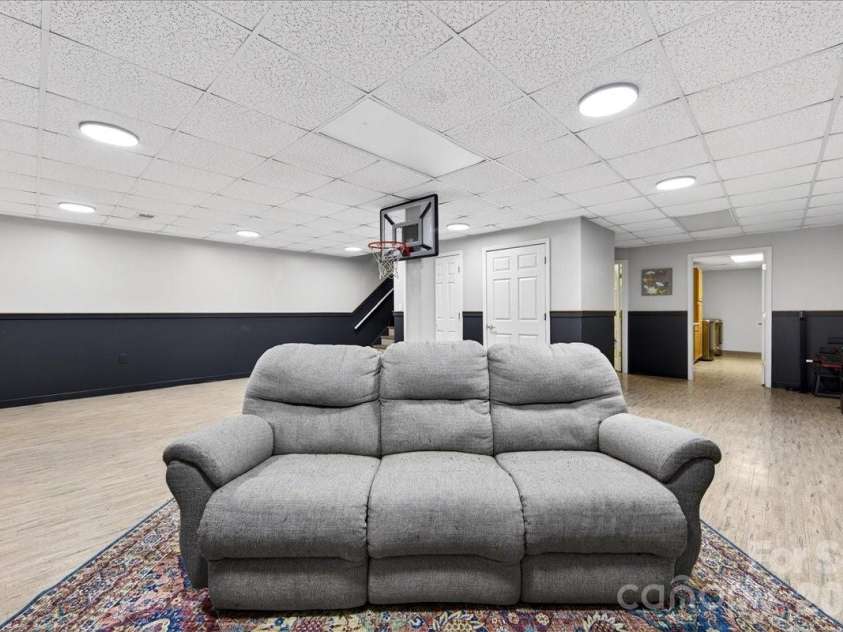 4624 Olivers Cross Road, Maiden, NC 28650.  MLS# CAR4356144, YatesRealty ID 13490. 