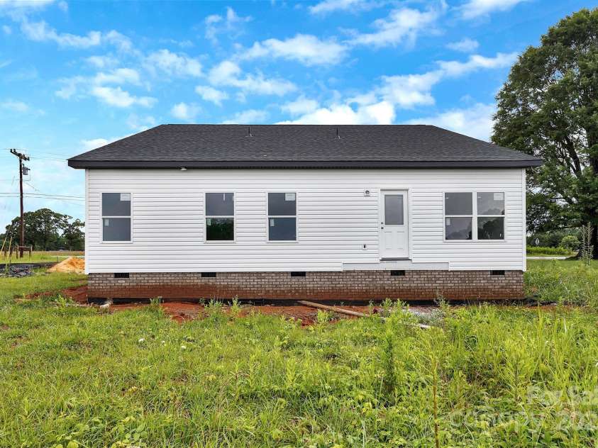 8455 NC 152 Highway, Mooresville, NC 28115.  MLS# CAR4234438, YatesRealty ID 13490. Current Status as of 6-13-25