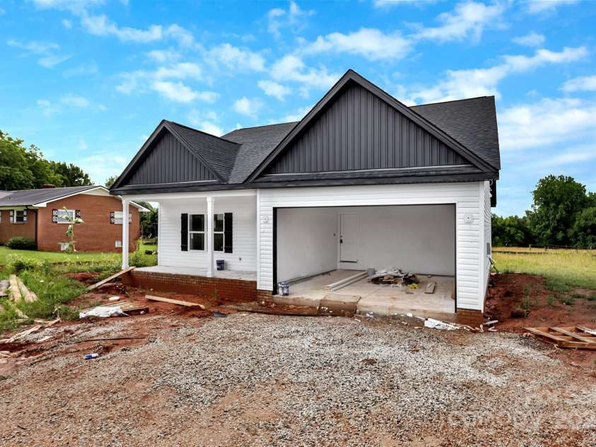 8455 NC 152 Highway, Mooresville, NC 28115.  MLS# CAR4234438, YatesRealty ID 13490. Current Status as of 6-13-25