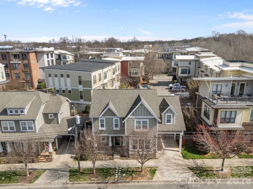 821 Herrin Avenue, Charlotte, NC 28205.  MLS# CAR4341670, YatesRealty ID 13492. 