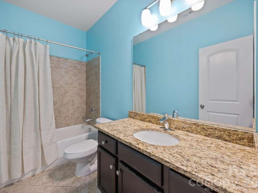 821 Herrin Avenue, Charlotte, NC 28205.  MLS# CAR4341670, YatesRealty ID 13492. 