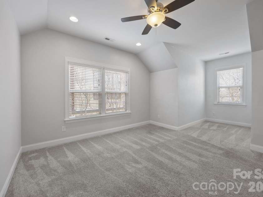 821 Herrin Avenue, Charlotte, NC 28205.  MLS# CAR4341670, YatesRealty ID 13492. 