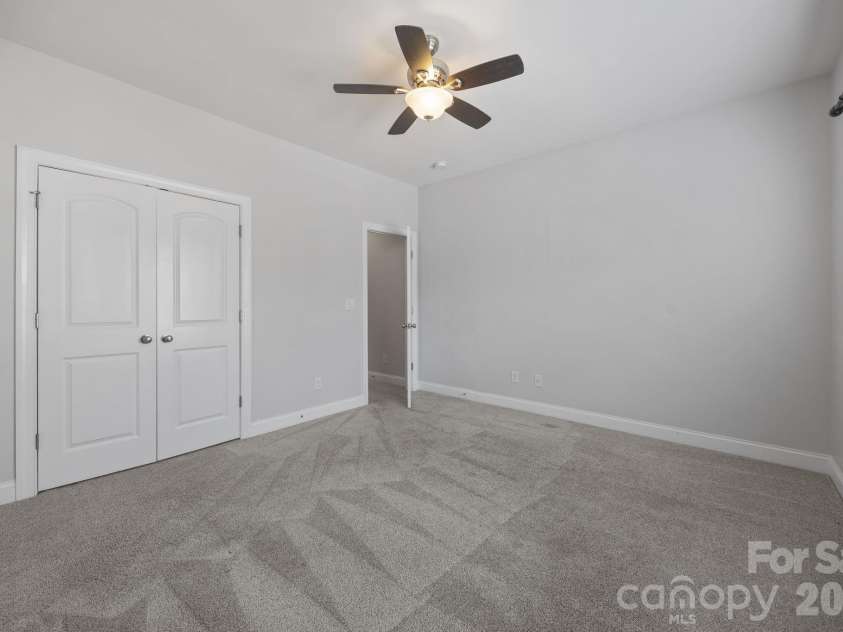 821 Herrin Avenue, Charlotte, NC 28205.  MLS# CAR4341670, YatesRealty ID 13492. This home features 3 spacious bedrooms and 2.5 baths, with all sleeping quarters situated on the upper level for maximum privacy from the main living areas.