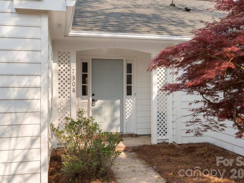 7308 Walterboro Road, Charlotte, NC 28227.  MLS# CAR4364015, YatesRealty ID 13494. 