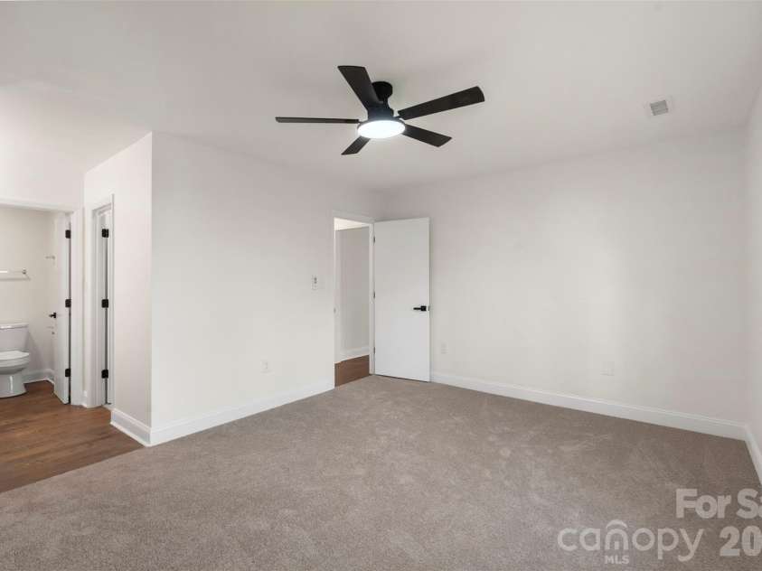 7308 Walterboro Road, Charlotte, NC 28227.  MLS# CAR4364015, YatesRealty ID 13494. 