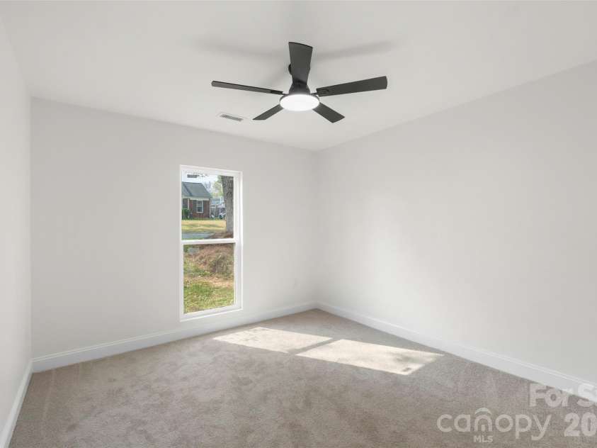 7308 Walterboro Road, Charlotte, NC 28227.  MLS# CAR4364015, YatesRealty ID 13494. 