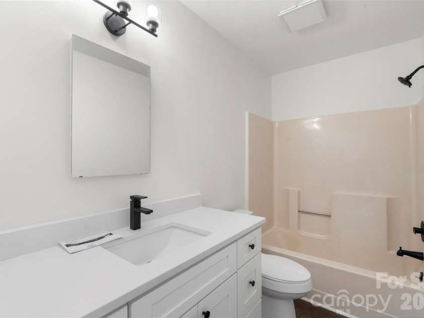 7308 Walterboro Road, Charlotte, NC 28227.  MLS# CAR4364015, YatesRealty ID 13494. 