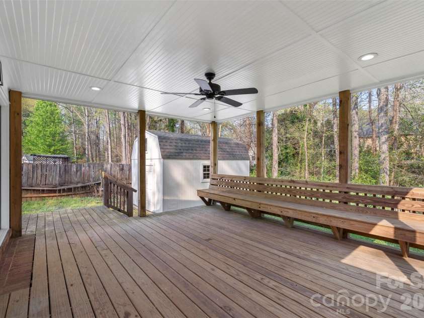 7308 Walterboro Road, Charlotte, NC 28227.  MLS# CAR4364015, YatesRealty ID 13494. 