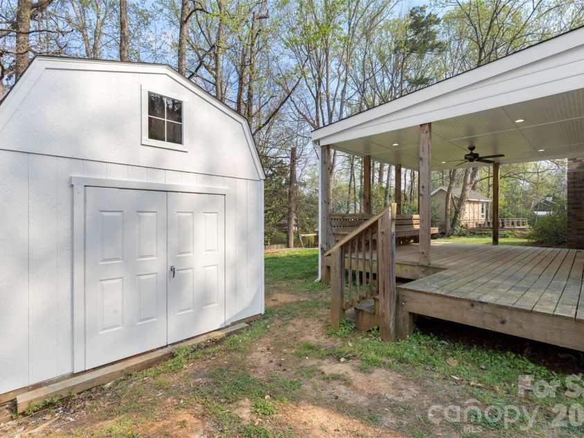 7308 Walterboro Road, Charlotte, NC 28227.  MLS# CAR4364015, YatesRealty ID 13494. 