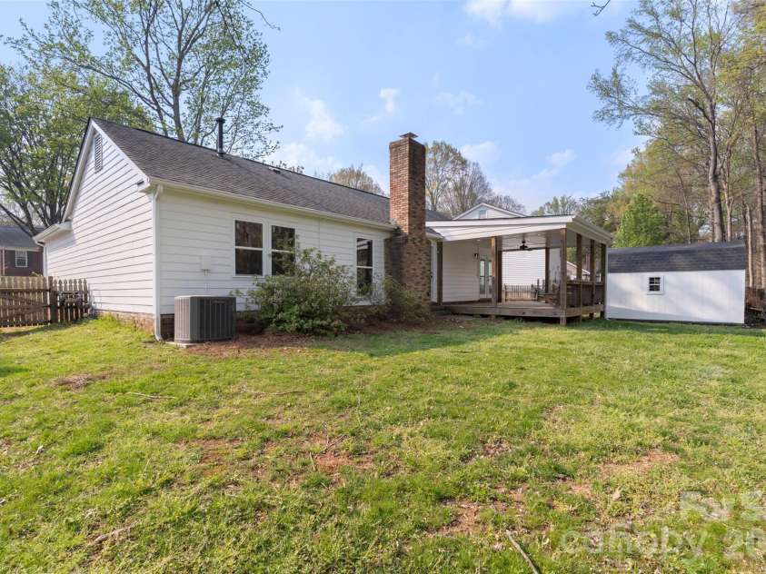 7308 Walterboro Road, Charlotte, NC 28227.  MLS# CAR4364015, YatesRealty ID 13494. 