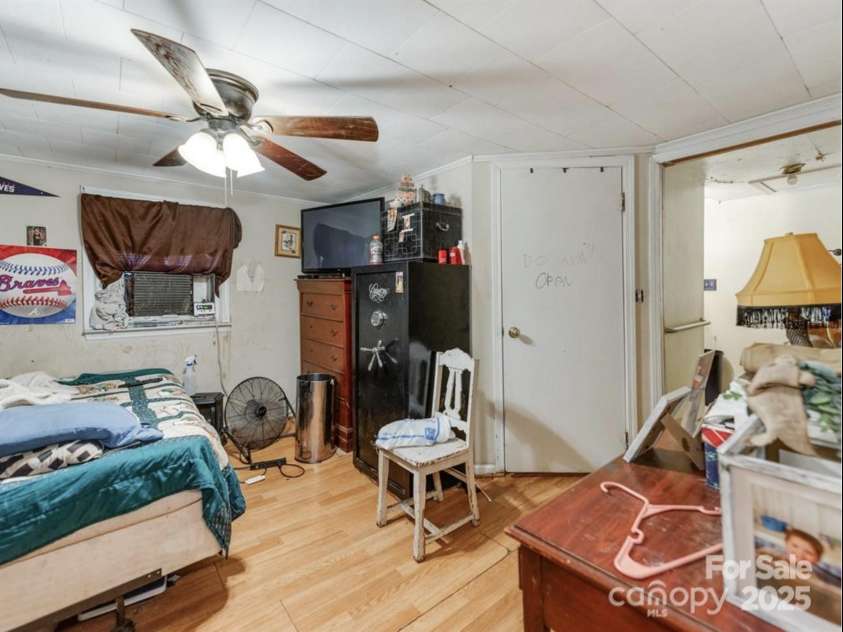 106 Deaver Street, Chester, SC 29706.  MLS# CAR4259374, YatesRealty ID 13495. 