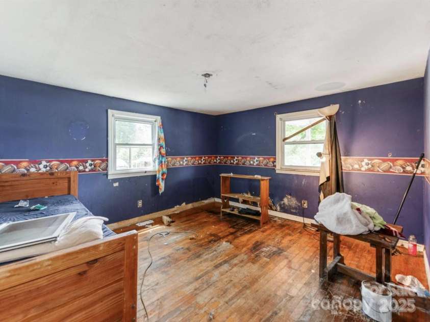 106 Deaver Street, Chester, SC 29706.  MLS# CAR4259374, YatesRealty ID 13495. 