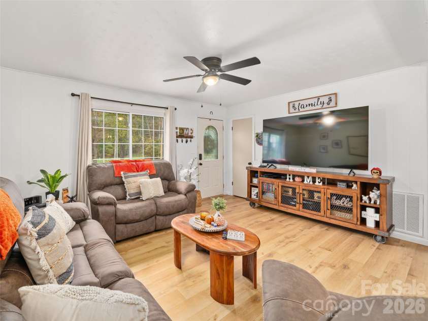 1030 Hughes Gap Road, Bakersville, NC 28705.  MLS# CAR4368276, YatesRealty ID 13496. 