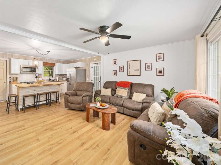 1030 Hughes Gap Road, Bakersville, NC 28705.  MLS# CAR4368276, YatesRealty ID 13496. 