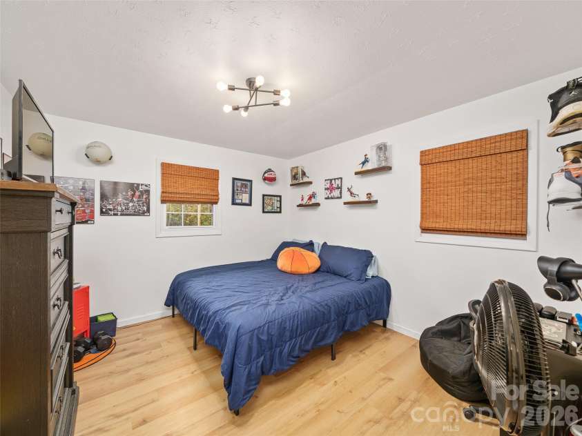 1030 Hughes Gap Road, Bakersville, NC 28705.  MLS# CAR4368276, YatesRealty ID 13496. 