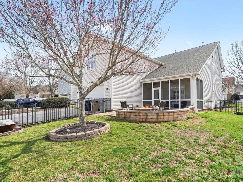 3010 Triple Crown Drive, Indian Trail, NC 28079.  MLS# CAR4354040, YatesRealty ID 13497. 