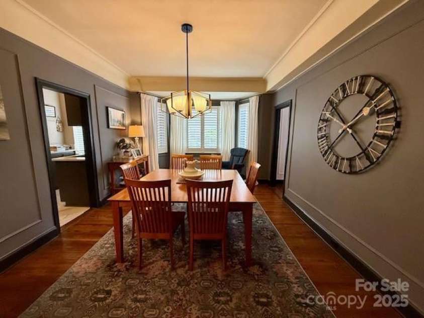 301 10th Street, Charlotte, NC 28202.  MLS# CAR4299886, YatesRealty ID 13498. Another view of Dining Room