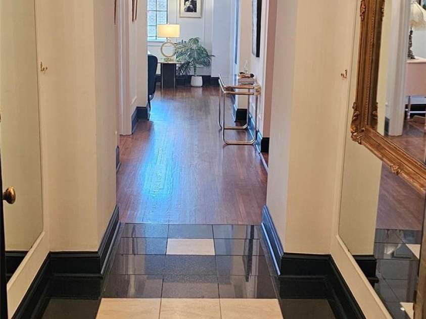 301 10th Street, Charlotte, NC 28202.  MLS# CAR4320449, YatesRealty ID 13498. Marble foyer