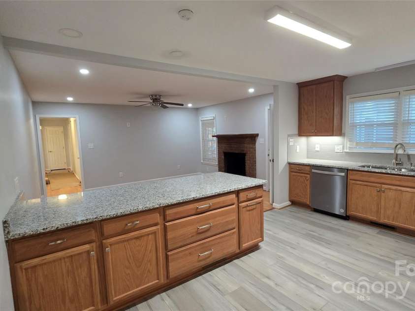 1308 Princeton Avenue, Gastonia, NC 28054.  MLS# CAR4205826, YatesRealty ID 1350. 