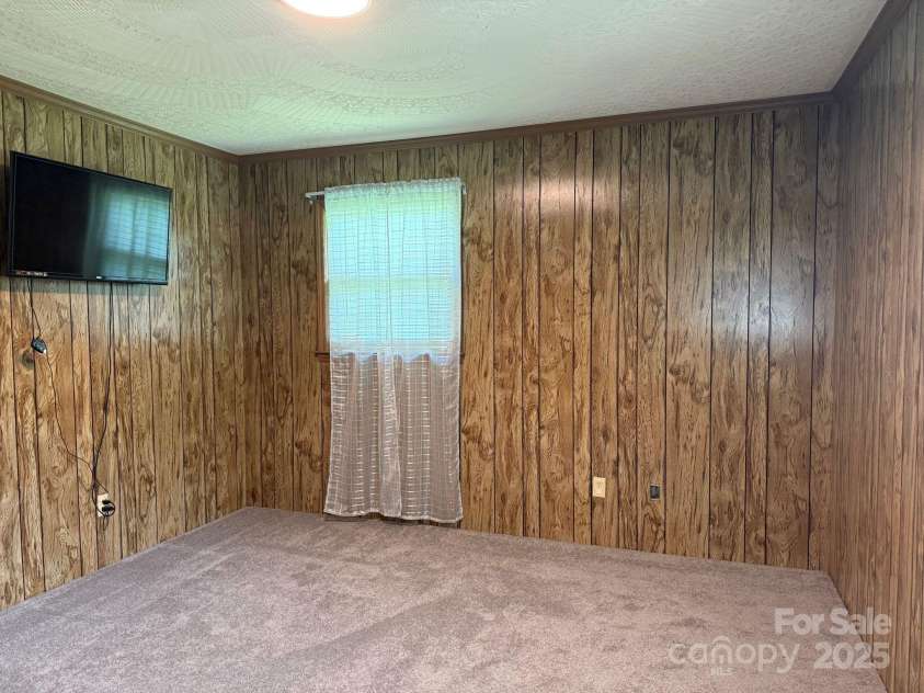 370 Sherrill Farm Road, Lincolnton, NC 28092.  MLS# CAR4249674, YatesRealty ID 1350. 