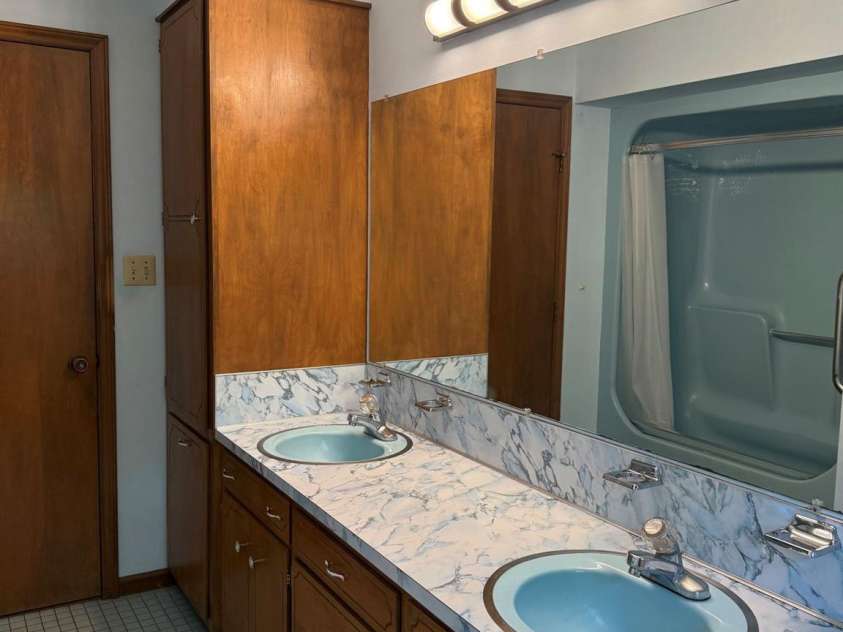 370 Sherrill Farm Road, Lincolnton, NC 28092.  MLS# CAR4249674, YatesRealty ID 1350. 