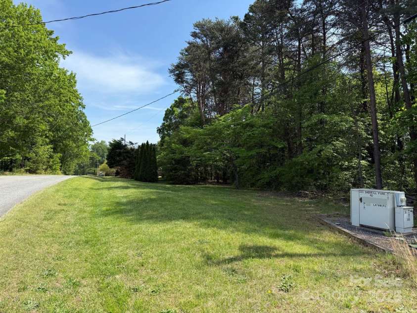 370 Sherrill Farm Road, Lincolnton, NC 28092.  MLS# CAR4249674, YatesRealty ID 1350. 