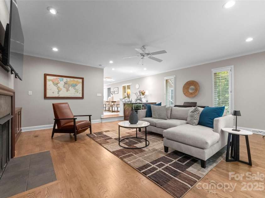 4931 Pine Ridge Road, Charlotte, NC 28226.  MLS# CAR4247609, YatesRealty ID 13500. 