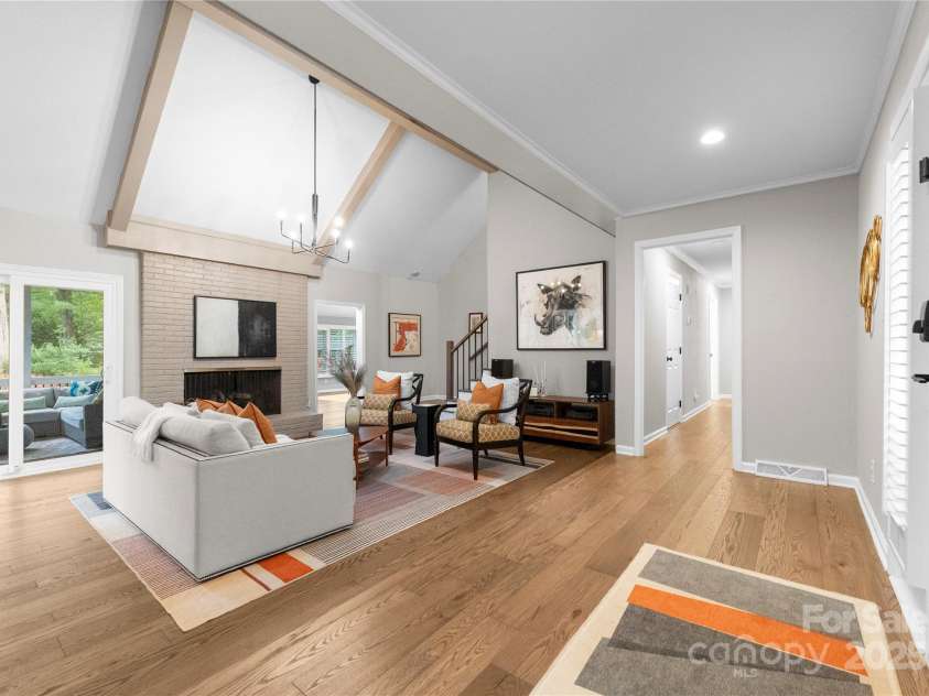 4931 Pine Ridge Road, Charlotte, NC 28226.  MLS# CAR4247609, YatesRealty ID 13500. 