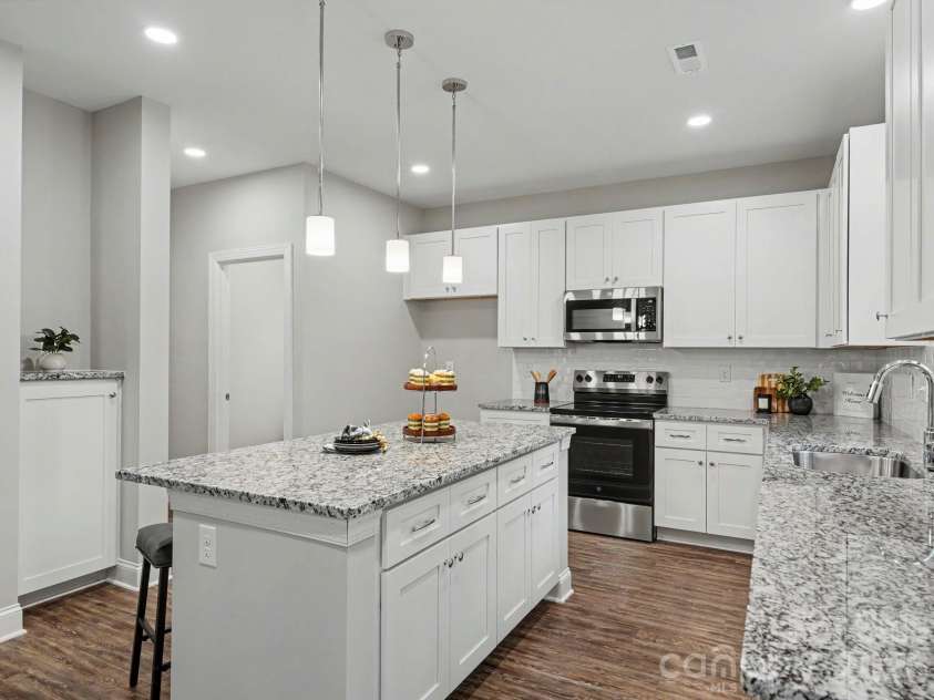 1074 Mackey Court, Gastonia, NC 28056.  MLS# CAR4371604, YatesRealty ID 13502. 