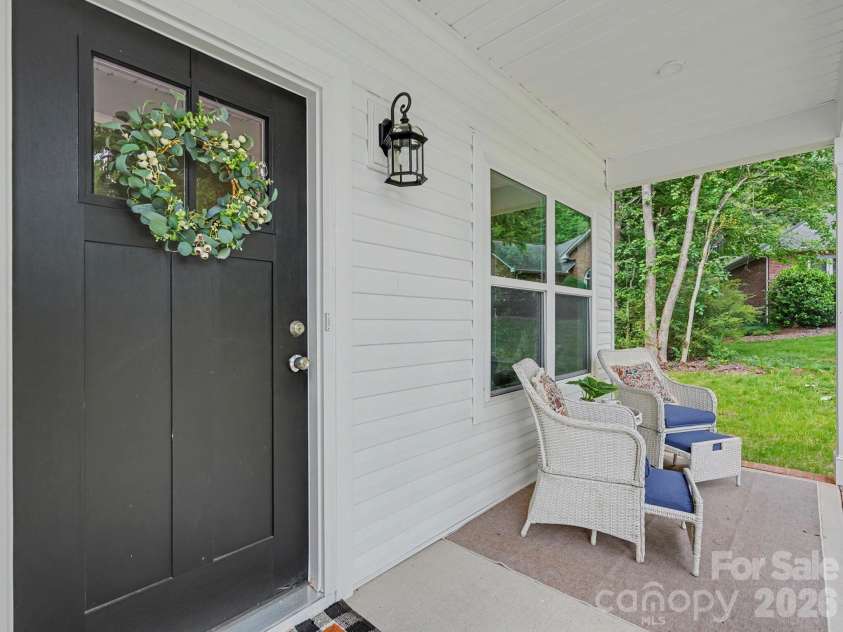 1074 Mackey Court, Gastonia, NC 28056.  MLS# CAR4371604, YatesRealty ID 13502. 