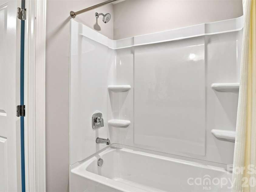 1074 Mackey Court, Gastonia, NC 28056.  MLS# CAR4422714, YatesRealty ID 13502. 