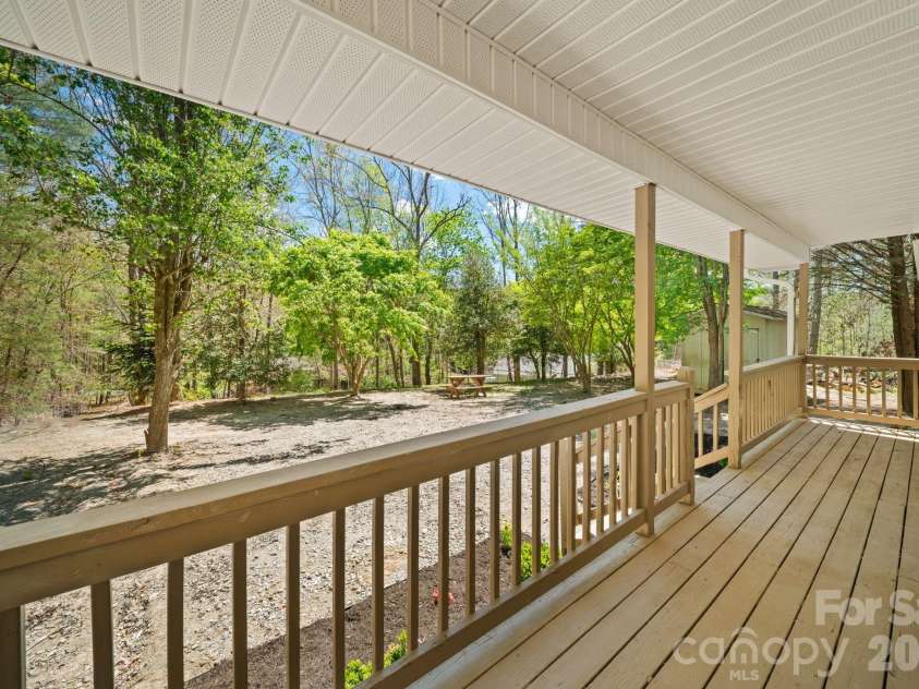 1263 See Off Mountain Road, Brevard, NC 28712.  MLS# CAR4365935, YatesRealty ID 13503. 