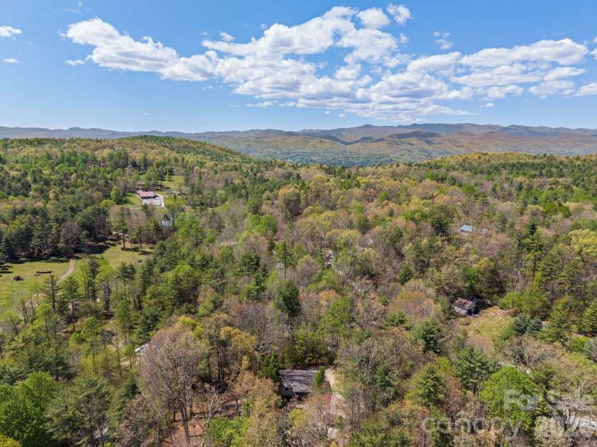 1263 See Off Mountain Road, Brevard, NC 28712.  MLS# CAR4365935, YatesRealty ID 13503. 