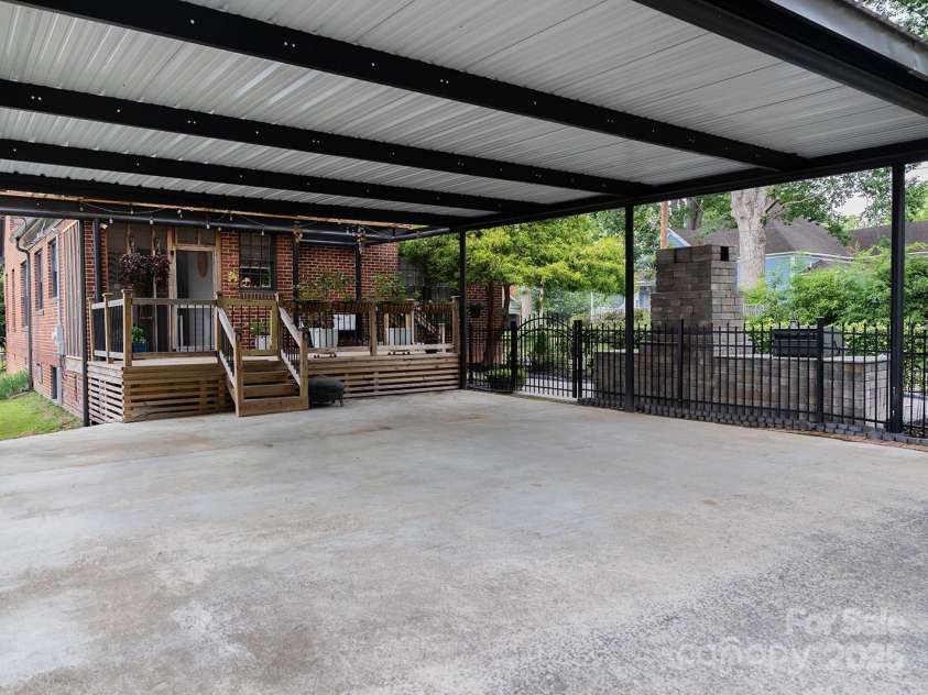 324 5th Street, Albemarle, NC 28001.  MLS# CAR4257848, YatesRealty ID 13503. 2 car carport