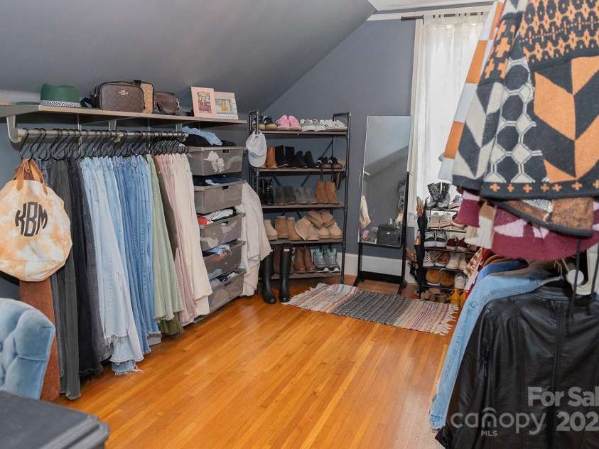 324 5th Street, Albemarle, NC 28001.  MLS# CAR4257848, YatesRealty ID 13503. 