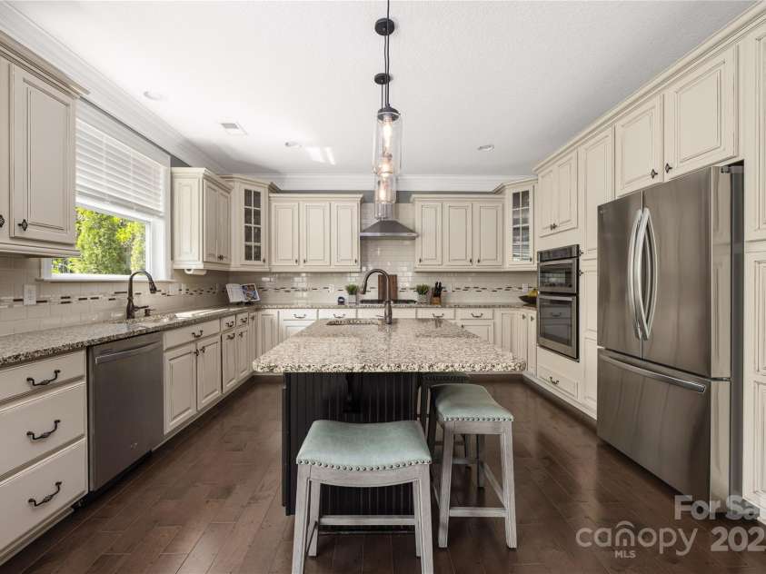 12942 Blakemore Avenue, Huntersville, NC 28078.  MLS# CAR4246426, YatesRealty ID 13505. 