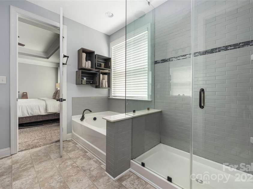 12942 Blakemore Avenue, Huntersville, NC 28078.  MLS# CAR4246426, YatesRealty ID 13505. 