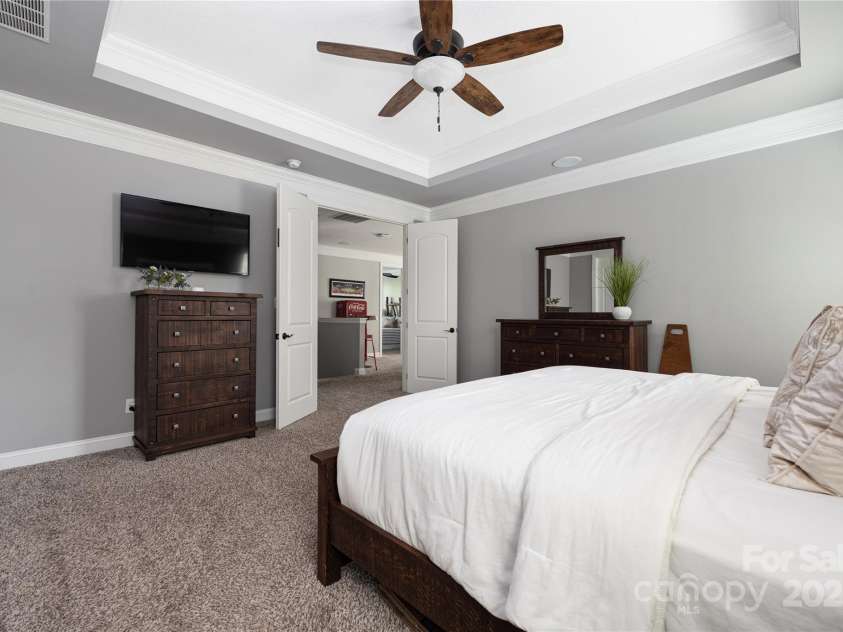12942 Blakemore Avenue, Huntersville, NC 28078.  MLS# CAR4246426, YatesRealty ID 13505. 