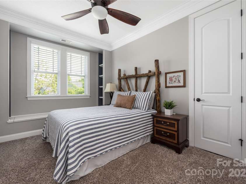 12942 Blakemore Avenue, Huntersville, NC 28078.  MLS# CAR4246426, YatesRealty ID 13505. 