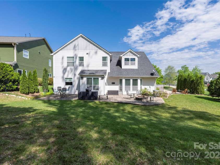 12942 Blakemore Avenue, Huntersville, NC 28078.  MLS# CAR4246426, YatesRealty ID 13505. 