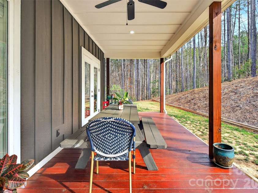 201 Wright Road, Marion, NC 28752.  MLS# CAR4371777, YatesRealty ID 13506. 